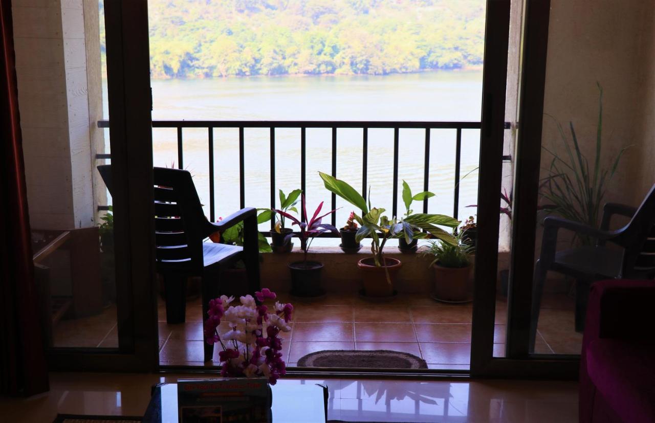 Portofino Apartment Lavasa Bagian luar foto