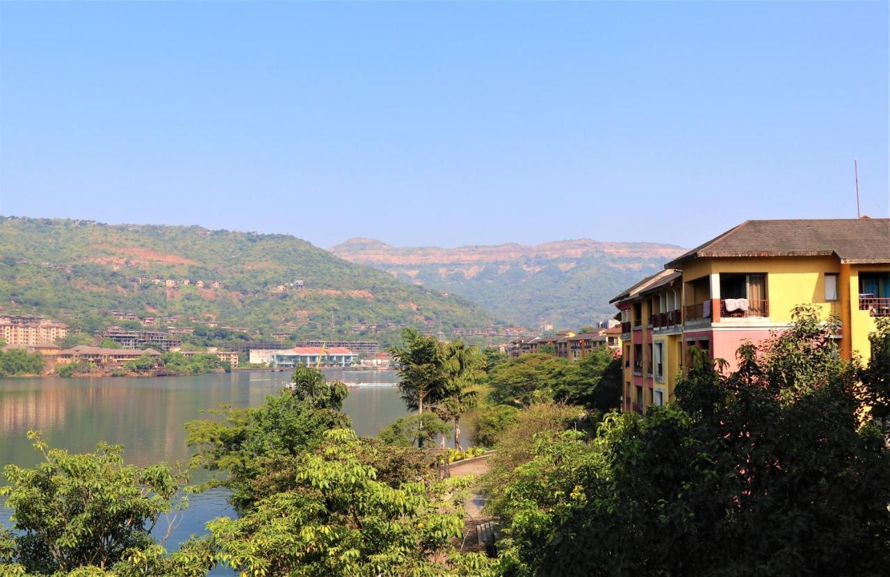Portofino Apartment Lavasa Bagian luar foto