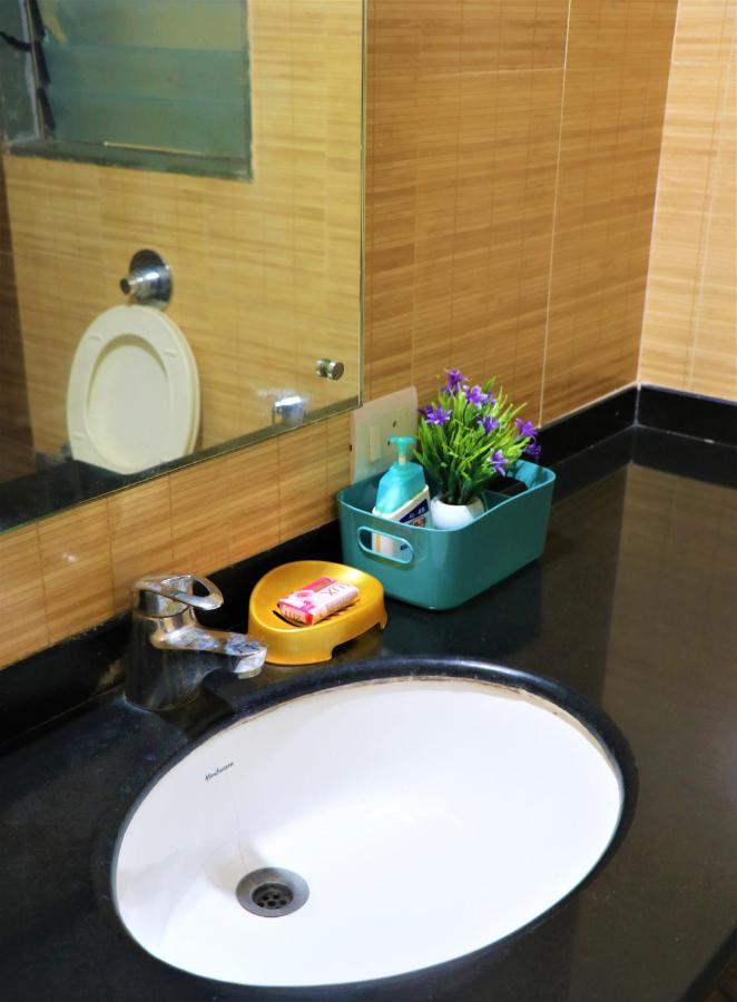 Portofino Apartment Lavasa Bagian luar foto