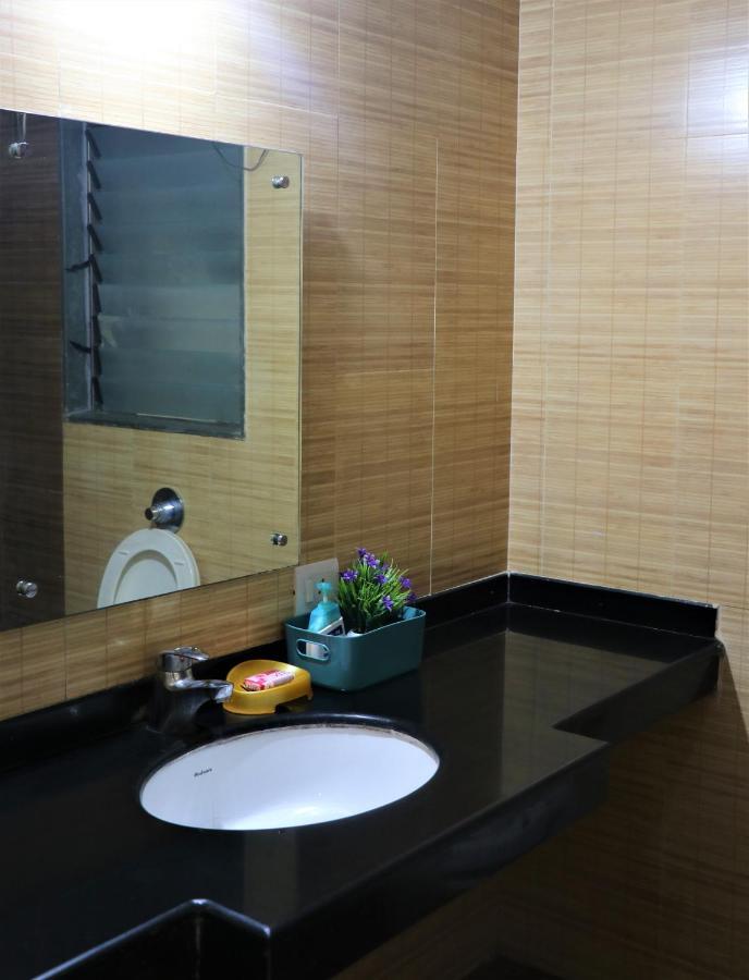 Portofino Apartment Lavasa Bagian luar foto