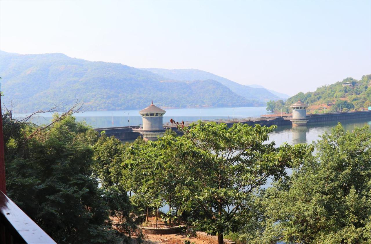 Portofino Apartment Lavasa Bagian luar foto