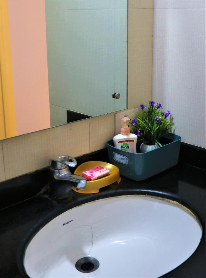Portofino Apartment Lavasa Bagian luar foto